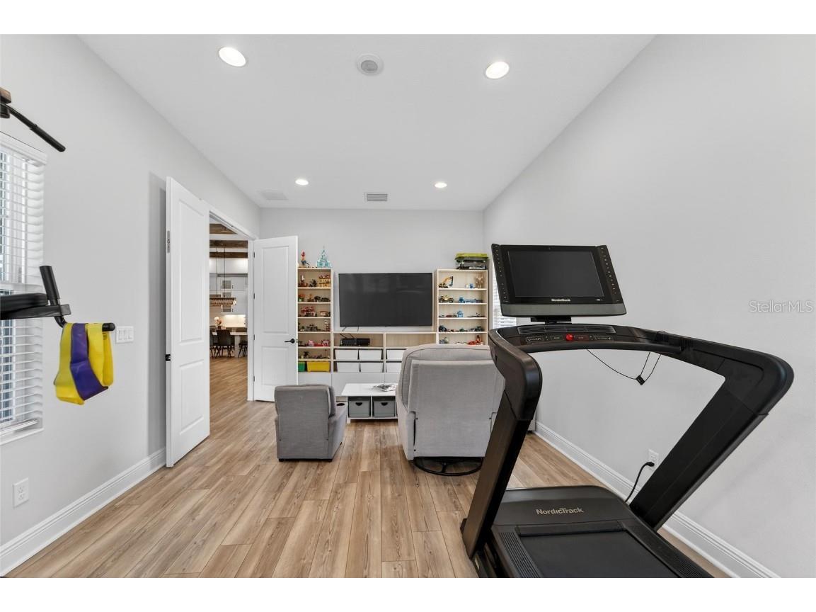 10579 Meadowrun Drive Lithia FL 33547 TB8454267 image40