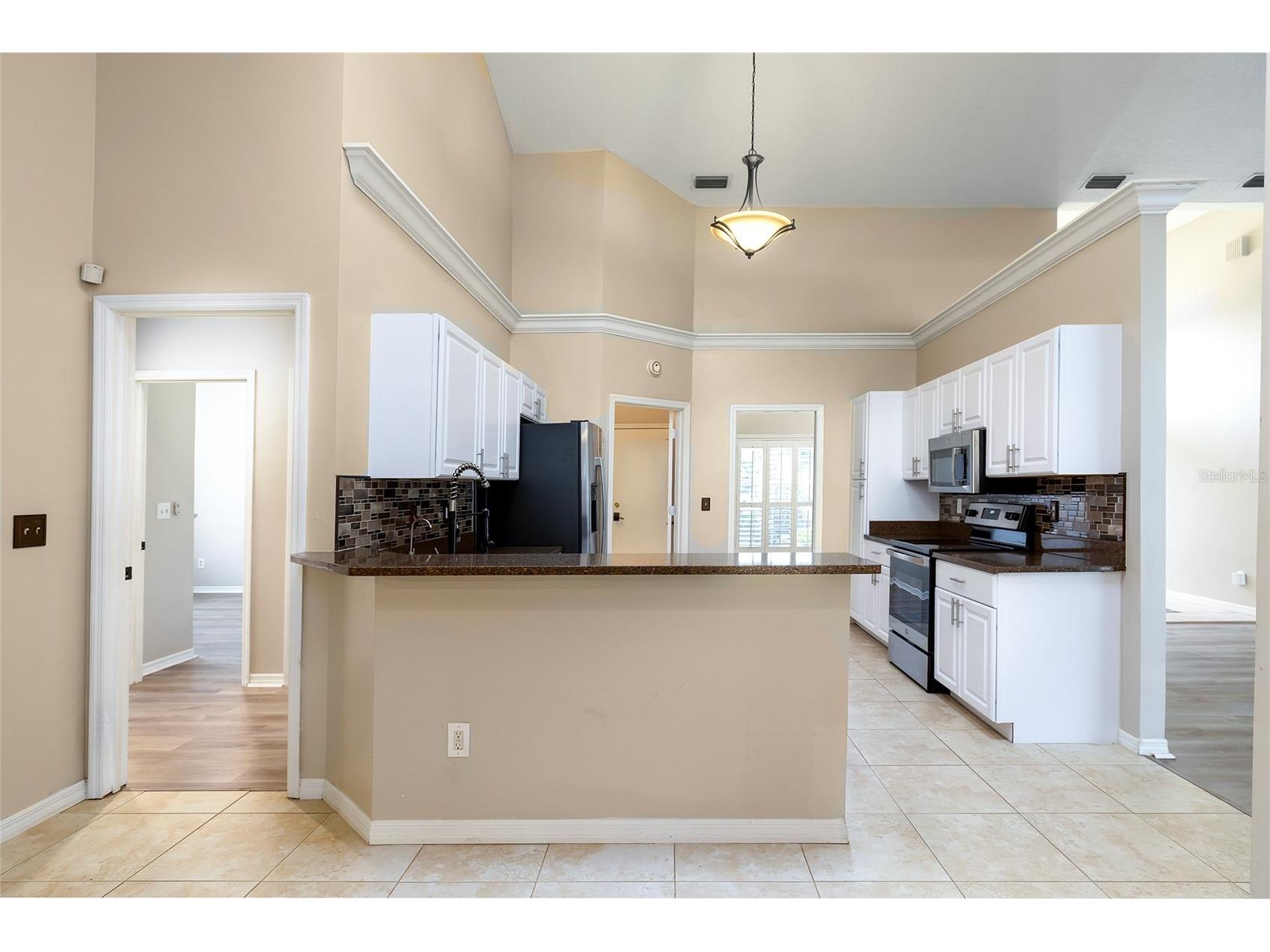 1058 Almond Tree Circle Orlando FL 32835 O6418186 image11