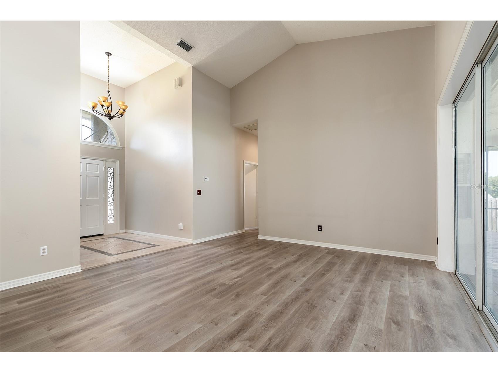 1058 Almond Tree Circle Orlando FL 32835 O6418186 image13