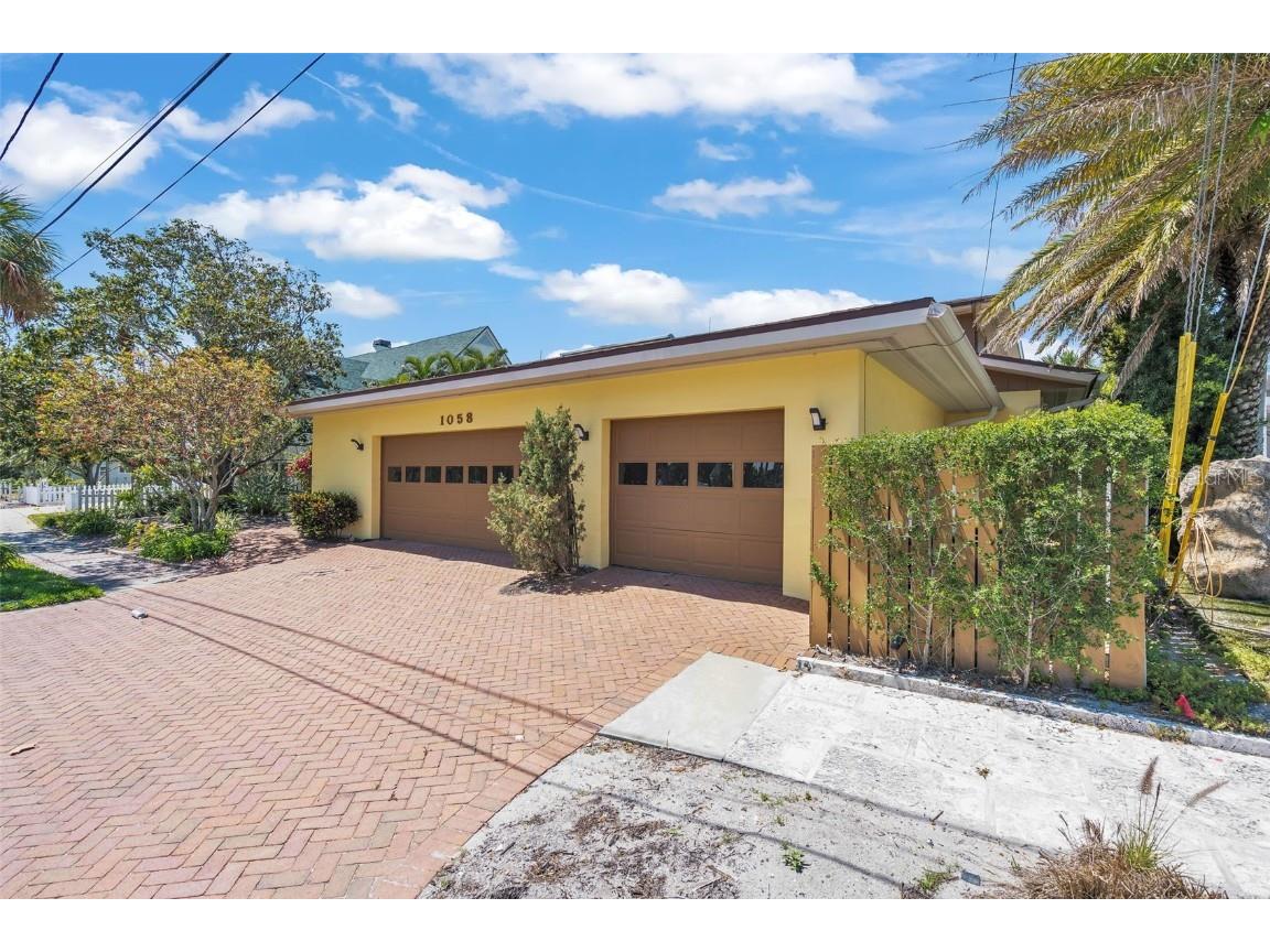 1058 Eldorado Avenue Clearwater Beach FL 33767 TB8377994 image10