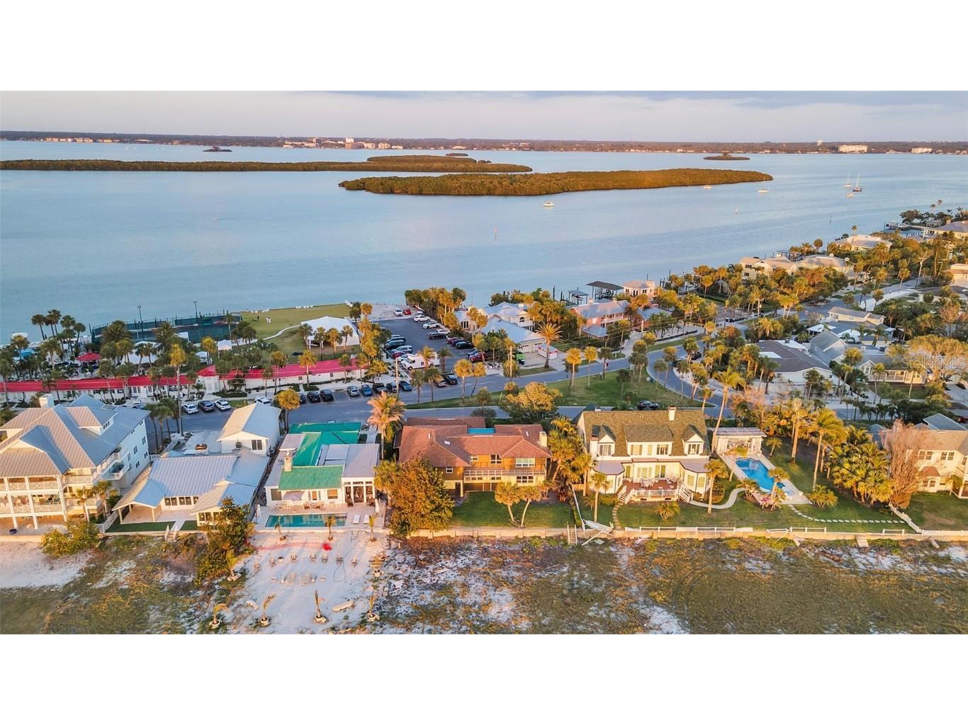 1058 Eldorado Avenue Clearwater Beach FL 33767 TB8377994 image32