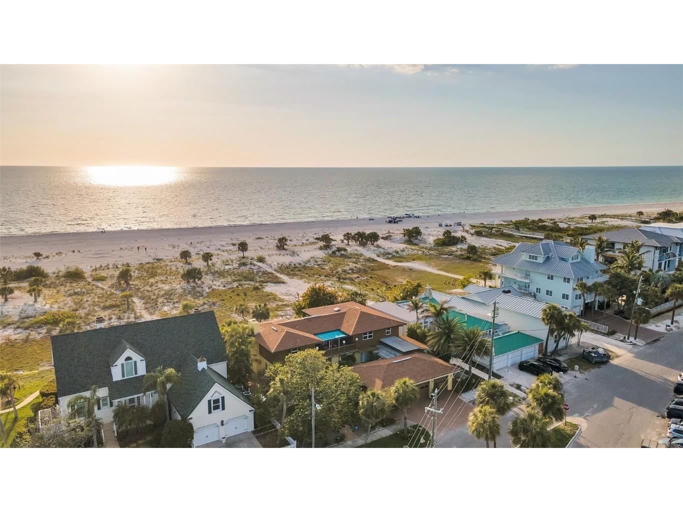 1058 Eldorado Avenue Clearwater Beach FL 33767 TB8377994 image40