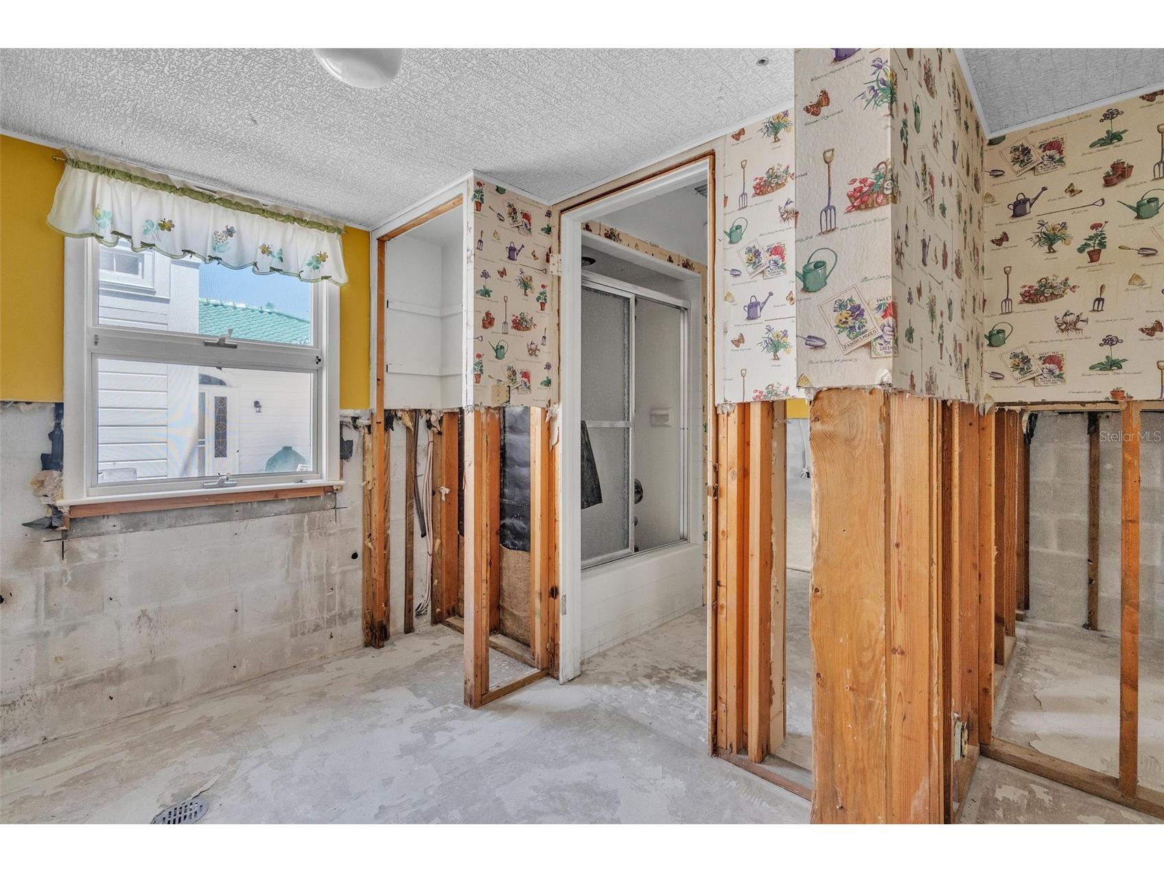 1058 Eldorado Avenue Clearwater Beach FL 33767 TB8377994 image93