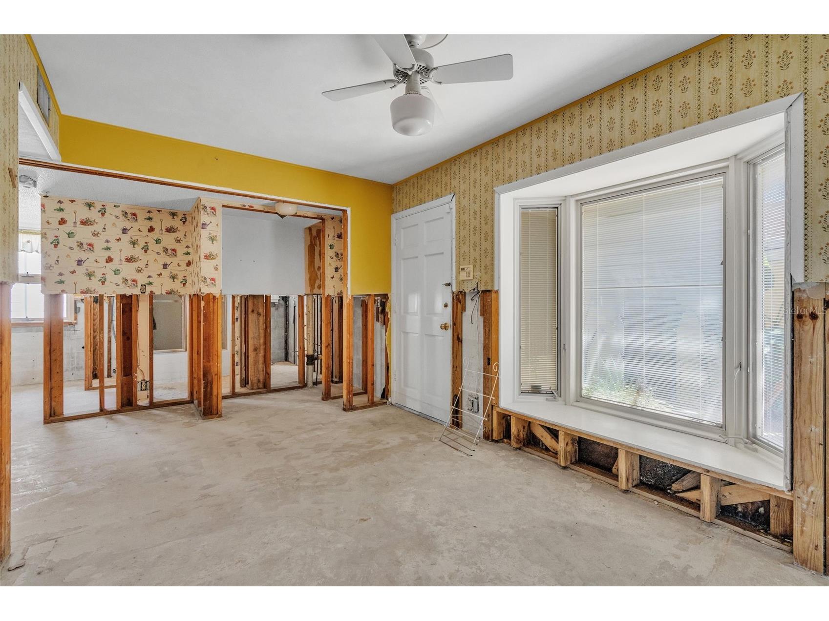 1058 Eldorado Avenue Clearwater Beach FL 33767 TB8377994 image95
