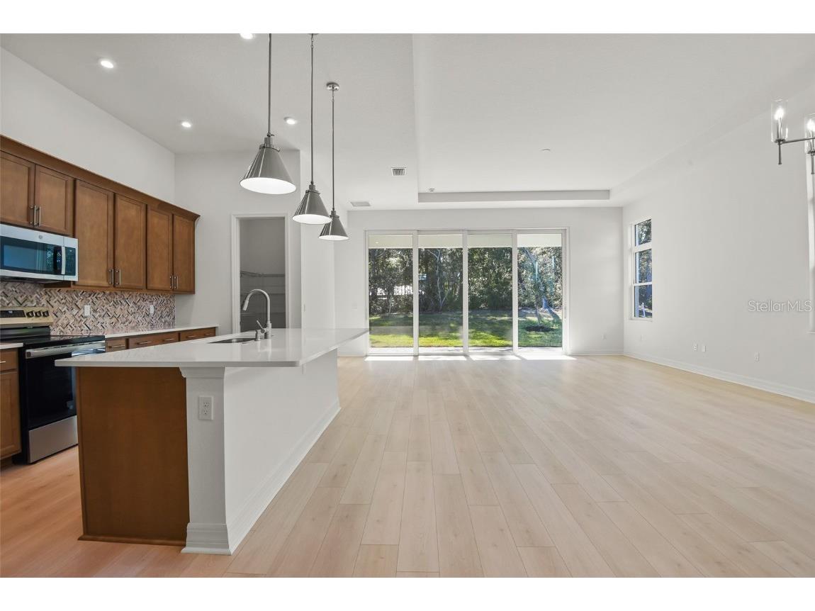 1058 Liliana Drive Deland FL 32724 W7880802 image8