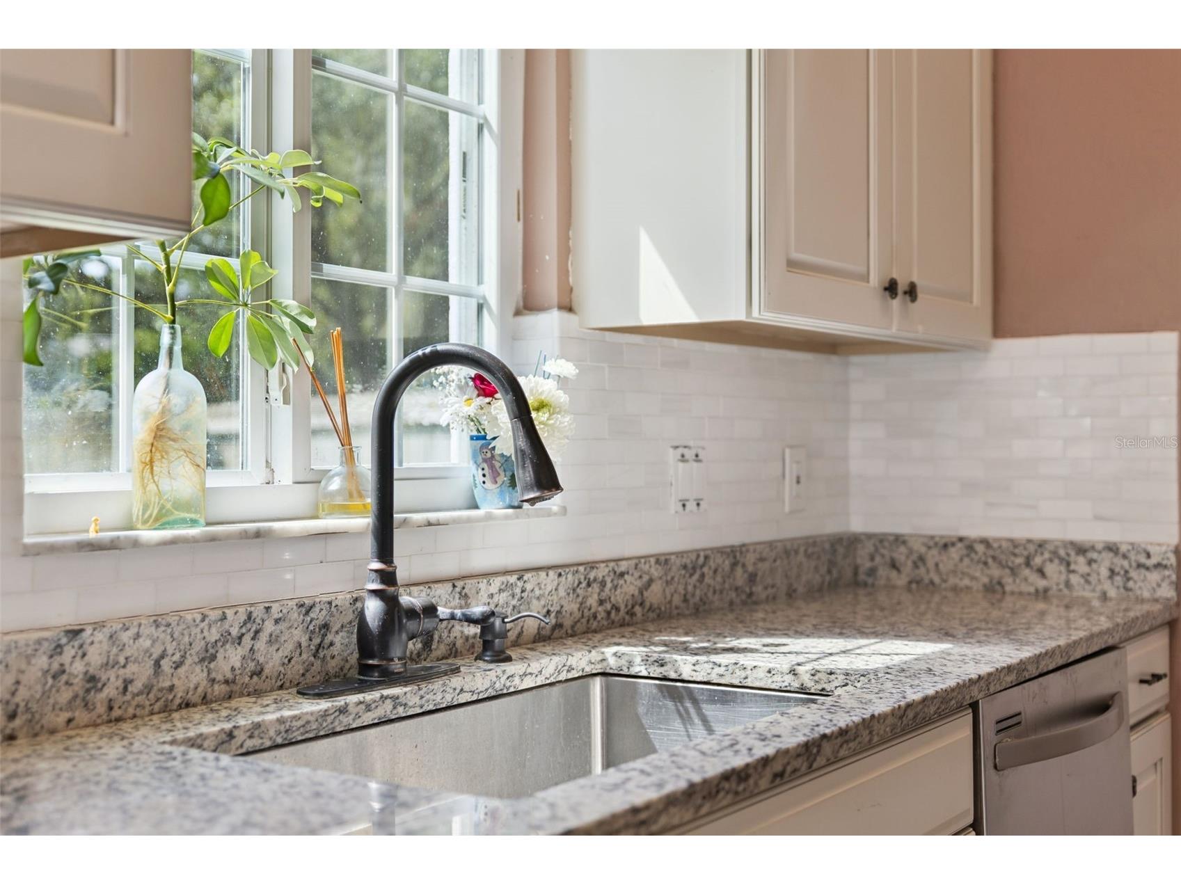 1058 Mckinnon Avenue Oviedo FL 32765 O6423703 image14