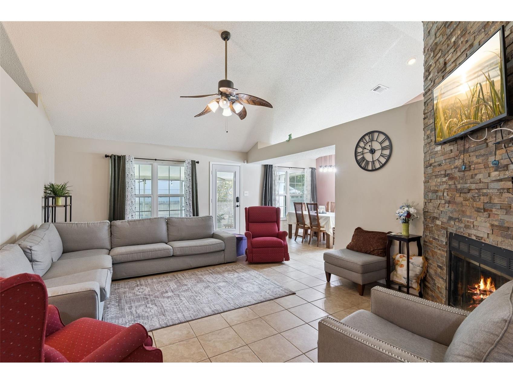 1058 Mckinnon Avenue Oviedo FL 32765 O6423703 image5