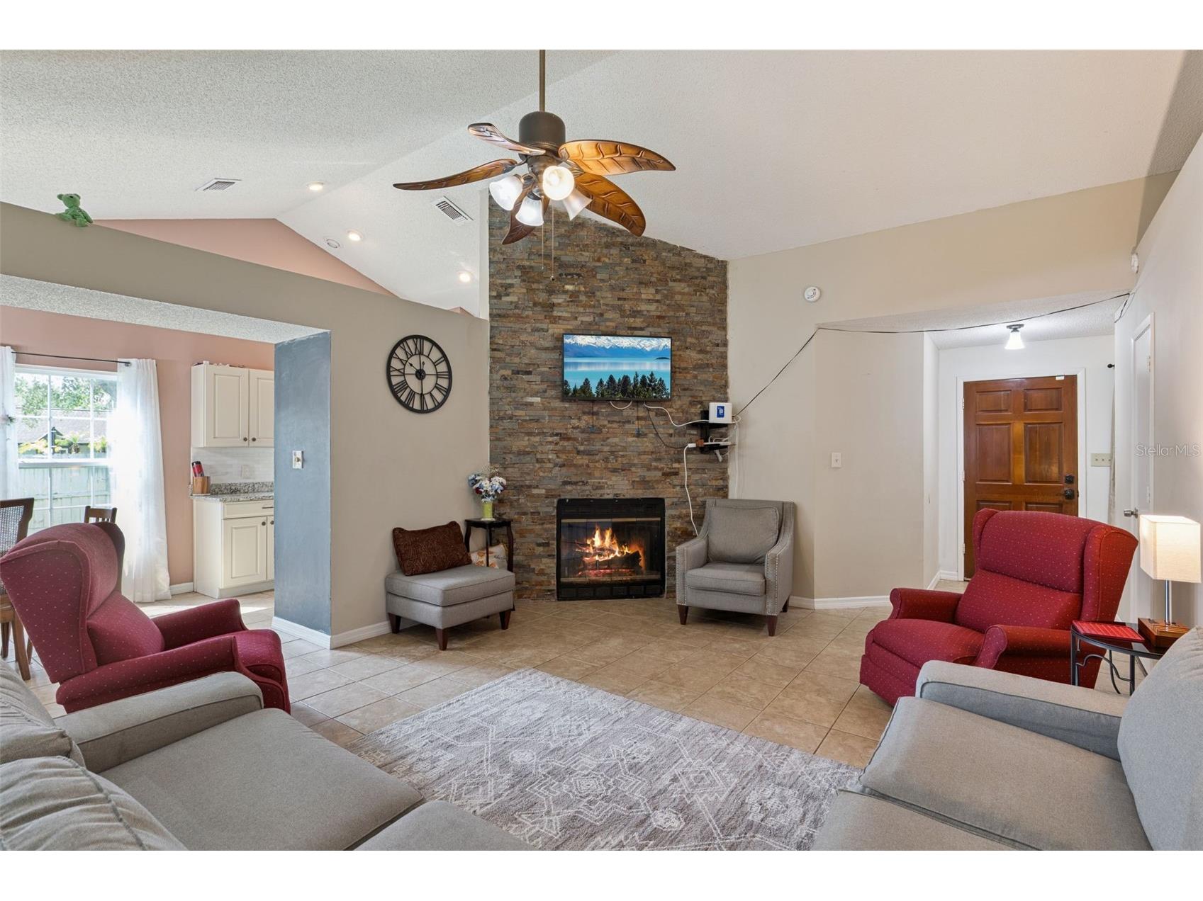 1058 Mckinnon Avenue Oviedo FL 32765 O6423703 image6