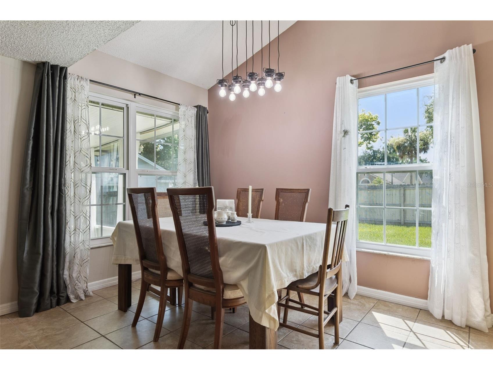 1058 Mckinnon Avenue Oviedo FL 32765 O6423703 image8