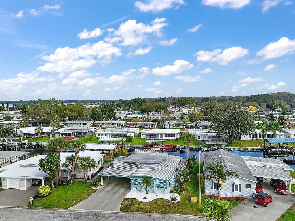 1058 Shawn Court Tavares FL 32778 - HARRIS CHAIN OF LAKES G5065657 image1