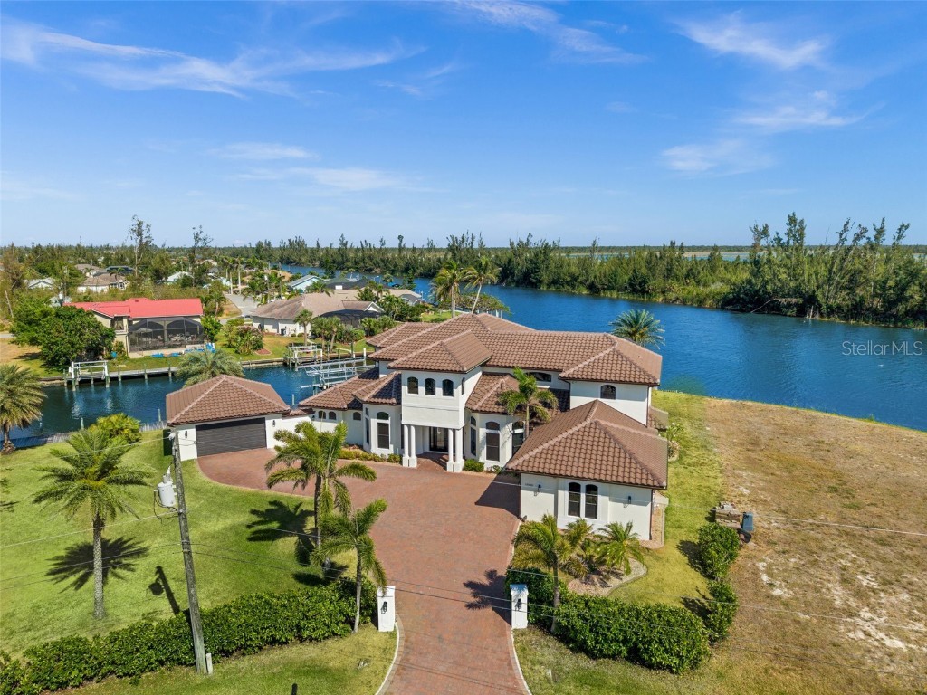 10580 Poughkeepsie Circle Port Charlotte FL 33981 - SANTA CRUZ WATERWAY C7509048 image52