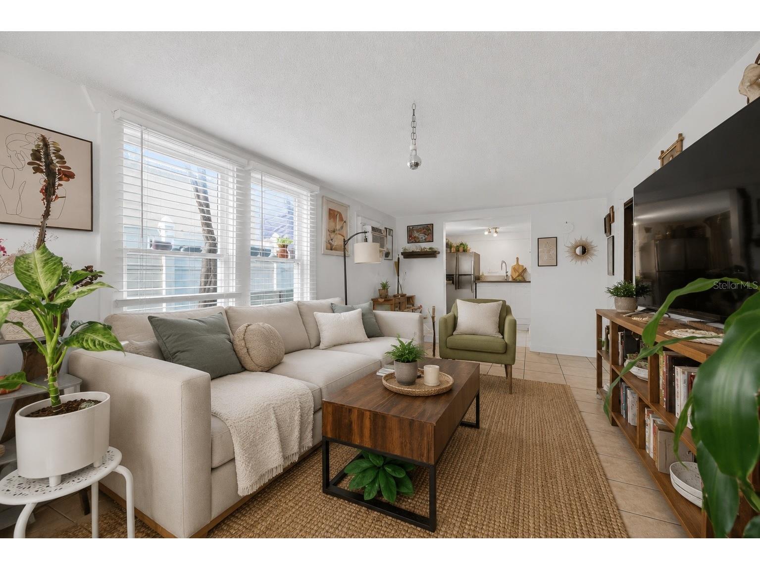 1059 5th Street N Saint Petersburg FL 33701 A4695855 image2