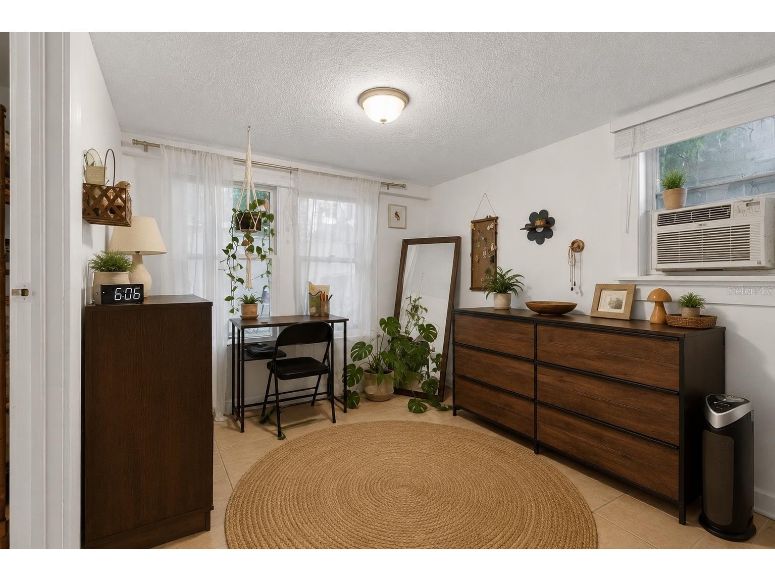 1059 5th Street N Saint Petersburg FL 33701 A4695855 image6