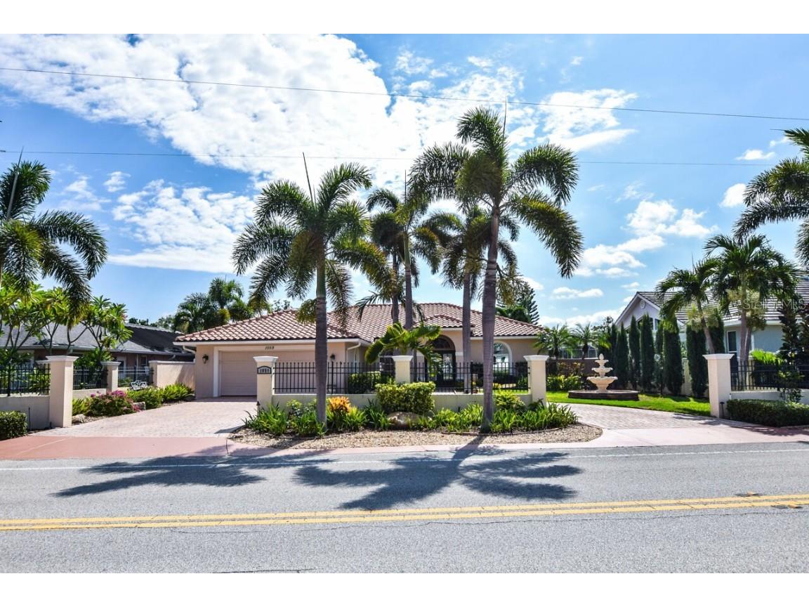 1059 Harbor Drive S Venice FL 34285 N6128562 image1
