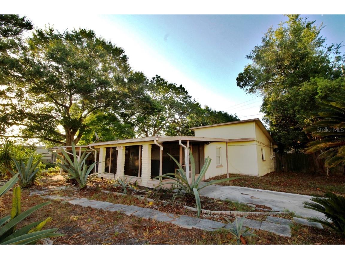 10594 118th Terrace N Largo FL 33773 U8197263 image1