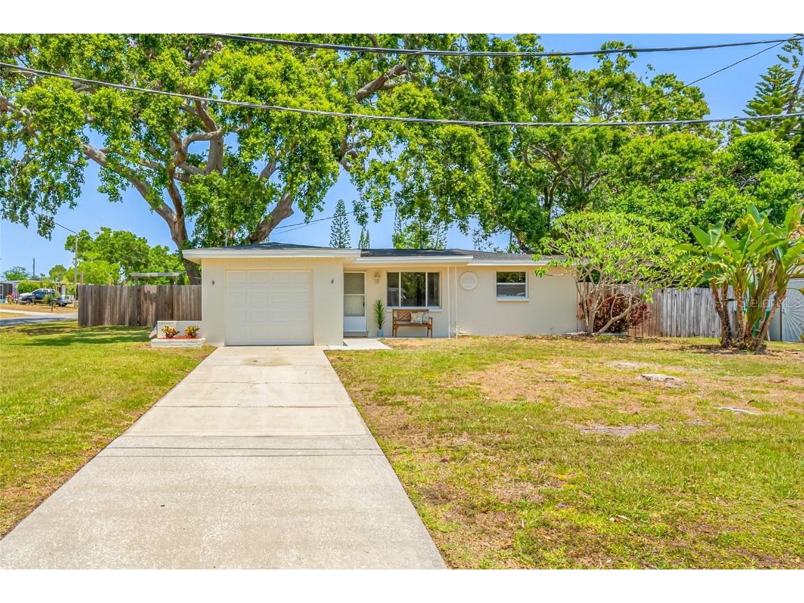 10599 111th Avenue N Largo FL 33773 TB8394400 image1