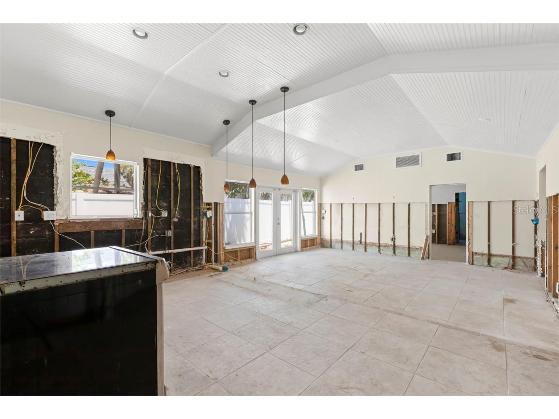 106 13th Avenue Saint Pete Beach FL 33706 TB8383417 image8