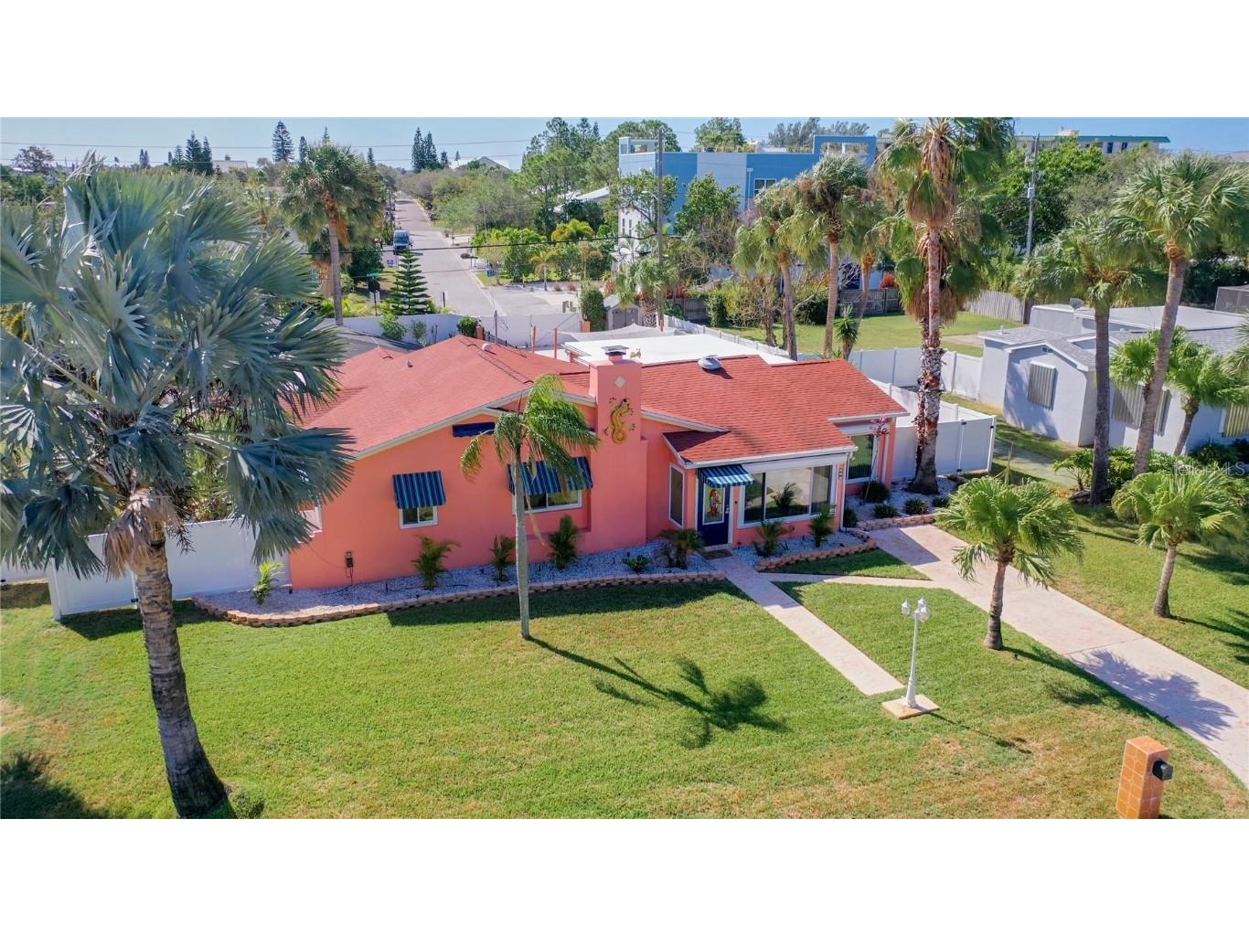 106 1st Street Belleair Beach FL 33786 U8225718 image1