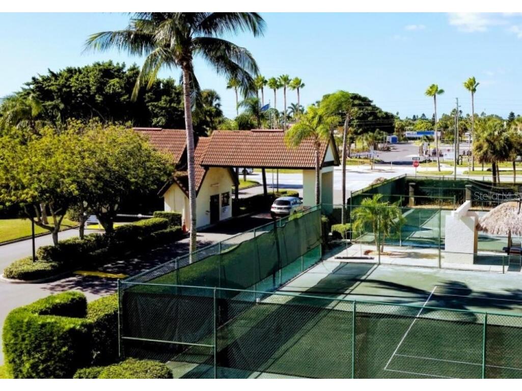 106 1st Street E #215 Saint Petersburg FL 33715 O6407824 image5