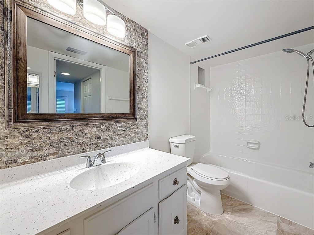 106 1st Street E #306 Saint Petersburg FL 33715 TB8431523 image14