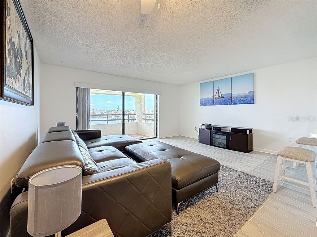 106 1st Street E #306 Saint Petersburg FL 33715 TB8431523 image6