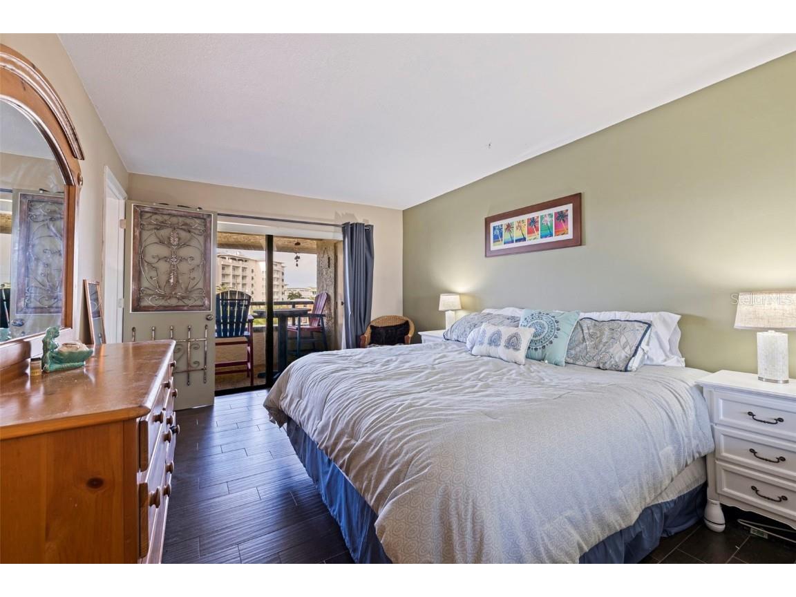 106 1st Street E #315 Tierra Verde FL 33715 TB8443614 image25