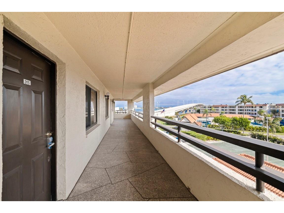 106 1st Street E #315 Tierra Verde FL 33715 TB8443614 image5