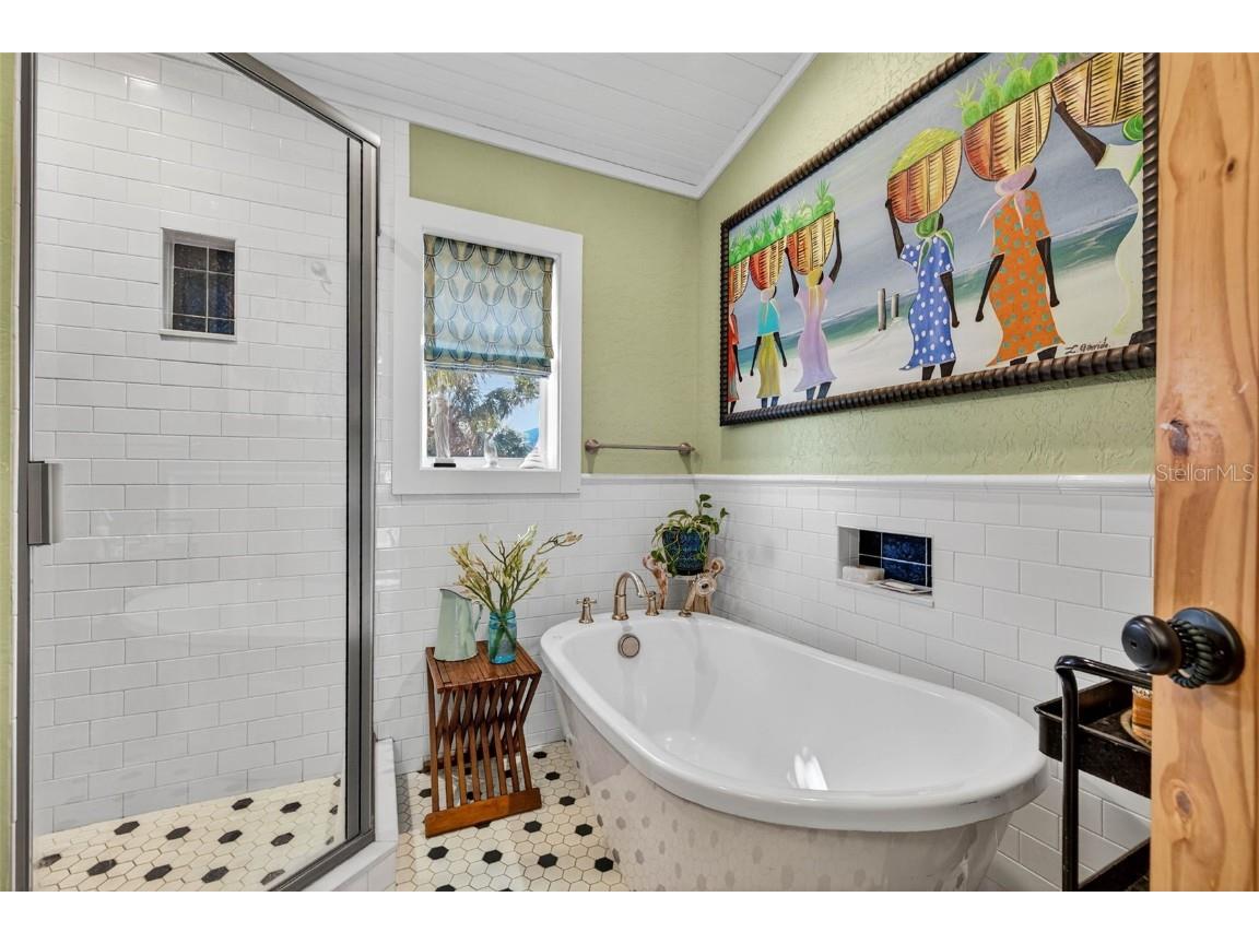 106 5th Avenue Saint Pete Beach FL 33706 TB8452417 image18