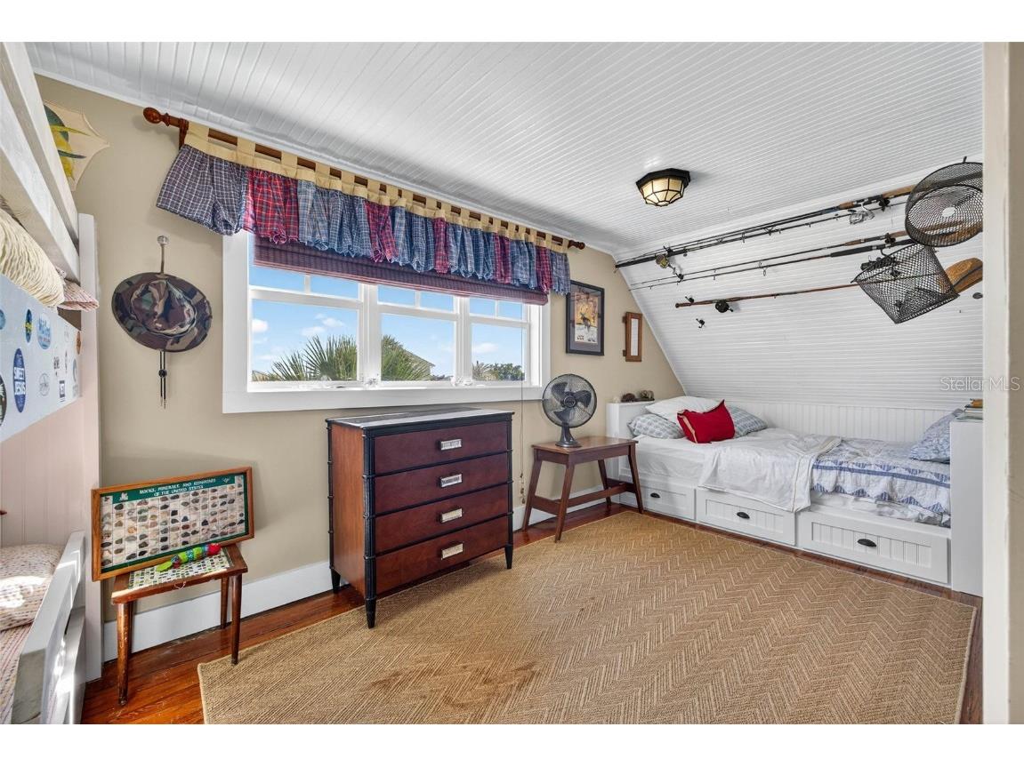 106 5th Avenue Saint Pete Beach FL 33706 TB8452417 image21