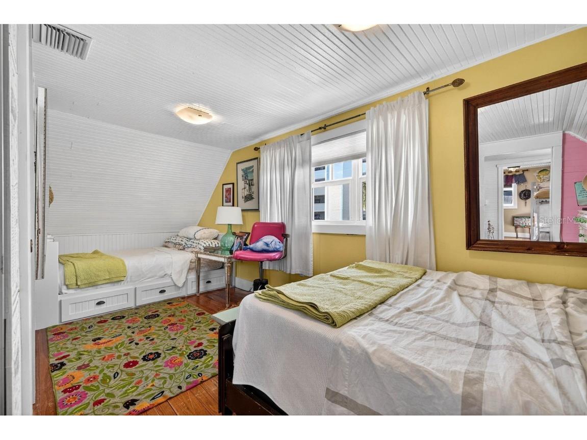 106 5th Avenue Saint Pete Beach FL 33706 TB8452417 image24