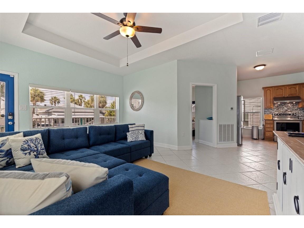 106 7th Avenue Saint Pete Beach FL 33706 TB8392045 image4