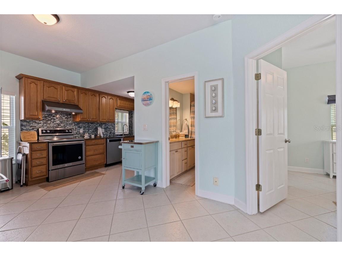 106 7th Avenue Saint Pete Beach FL 33706 TB8392045 image6