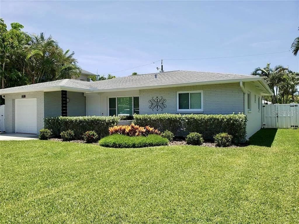 106 9th Street Belleair Beach FL 33786 G5080386 image1