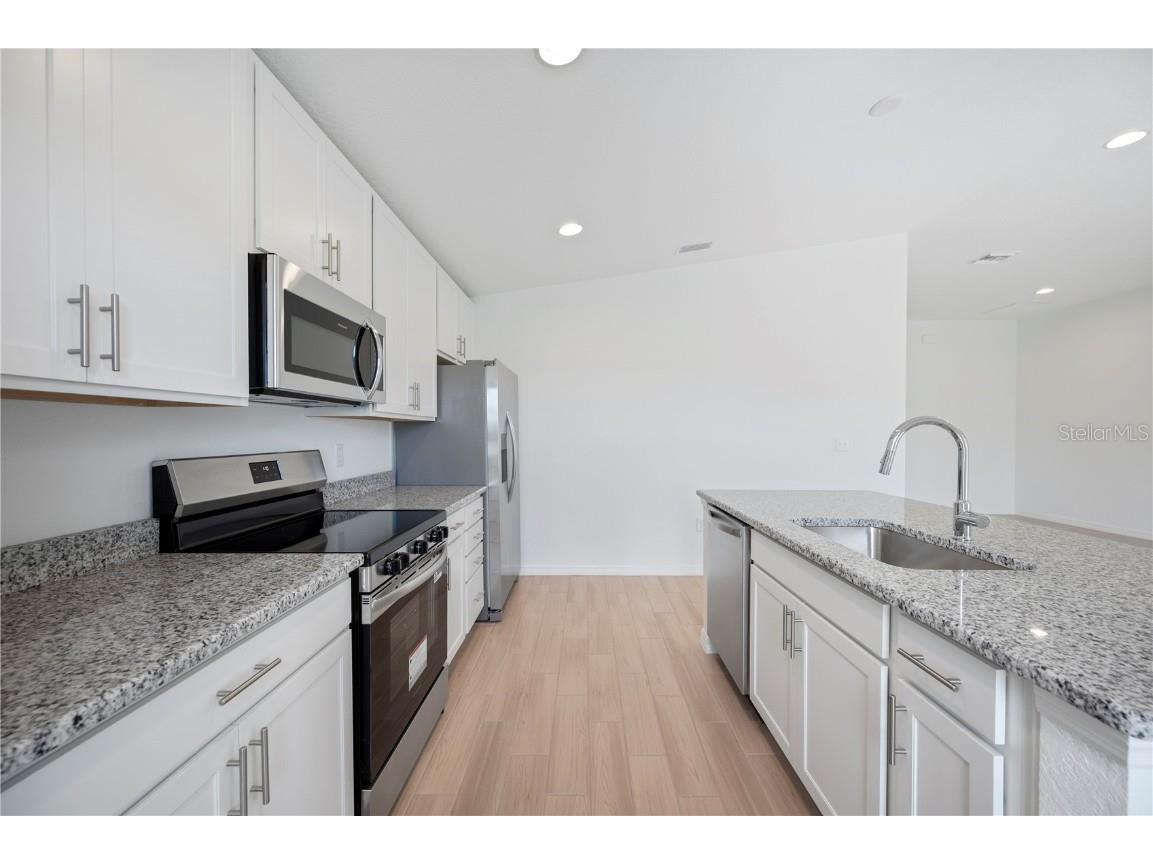 106 9th Street E Frostproof FL 33843 L4955198 image7