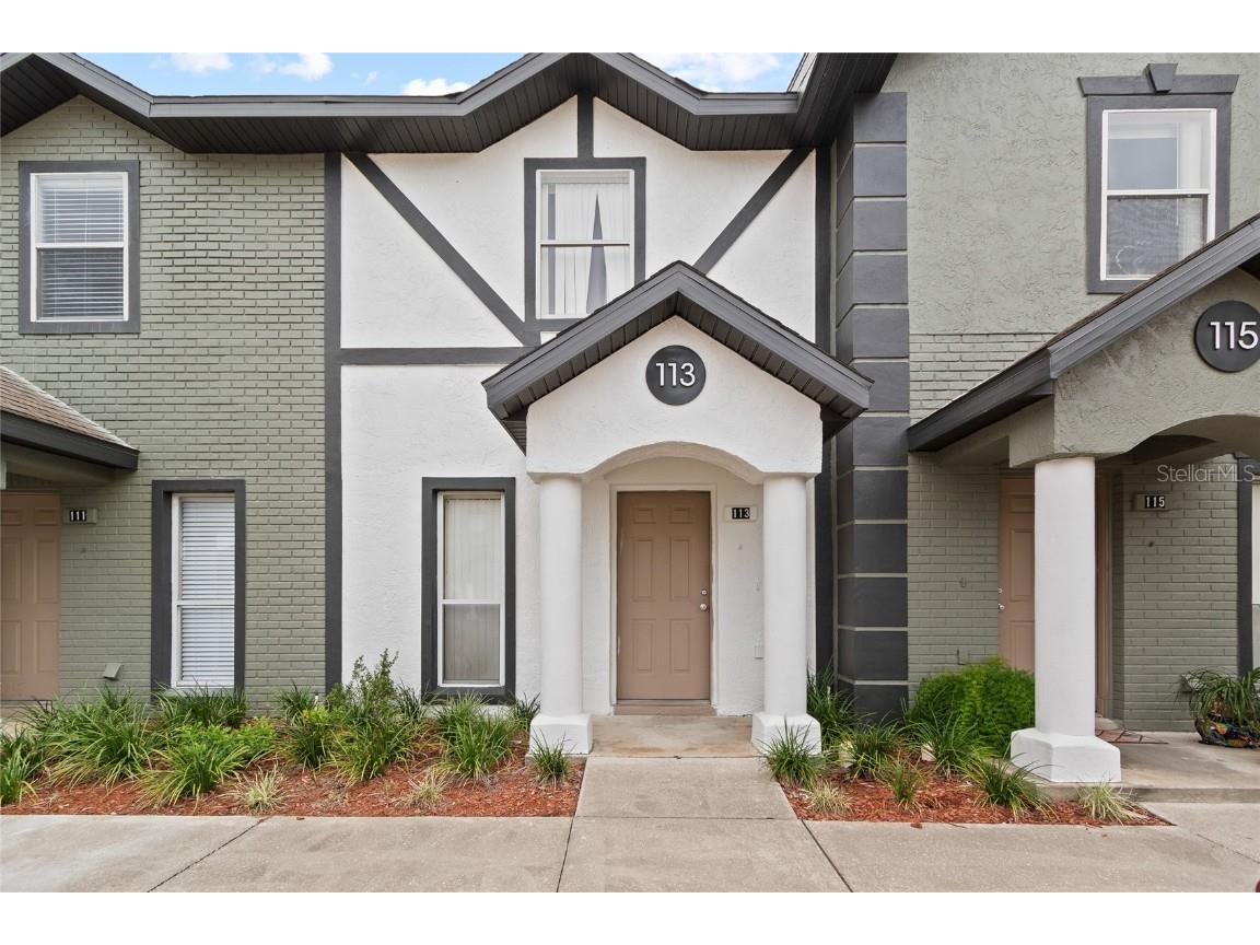 106 Aaron Lane Lady Lake FL 32159 G5052600 image1