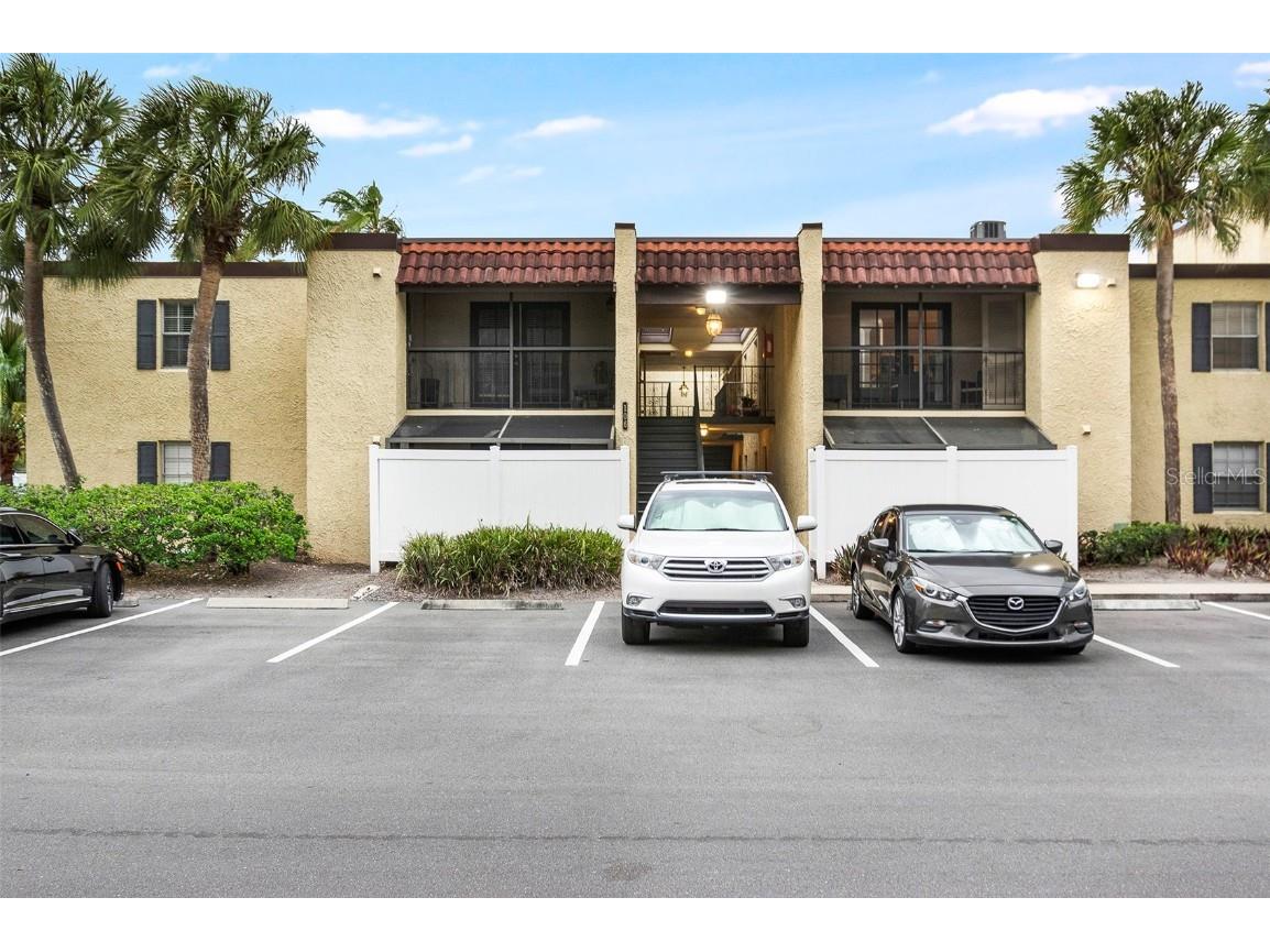 106 Alameda Court #237 Tampa FL 33609 U8237784 image1