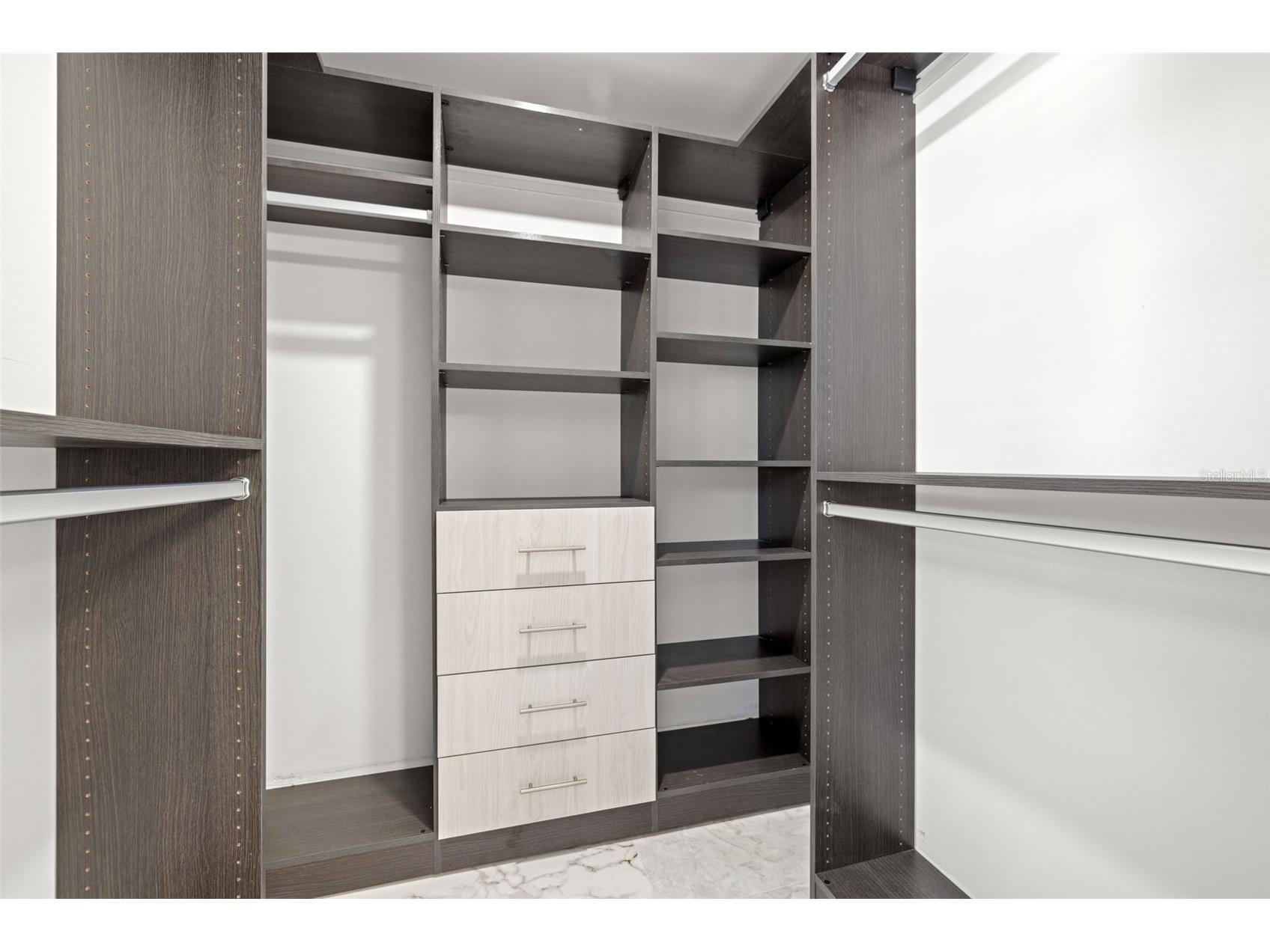 106 Alameda Court #240 Tampa FL 33609 TB8508914 image22