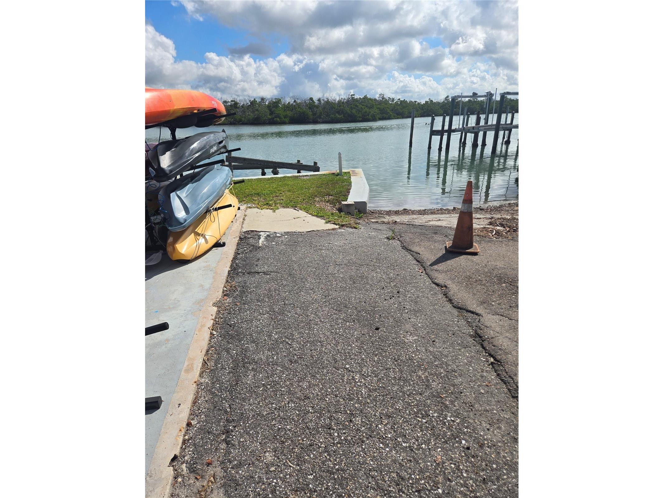 106 Aura Street Englewood FL 34223 A4686256 image14