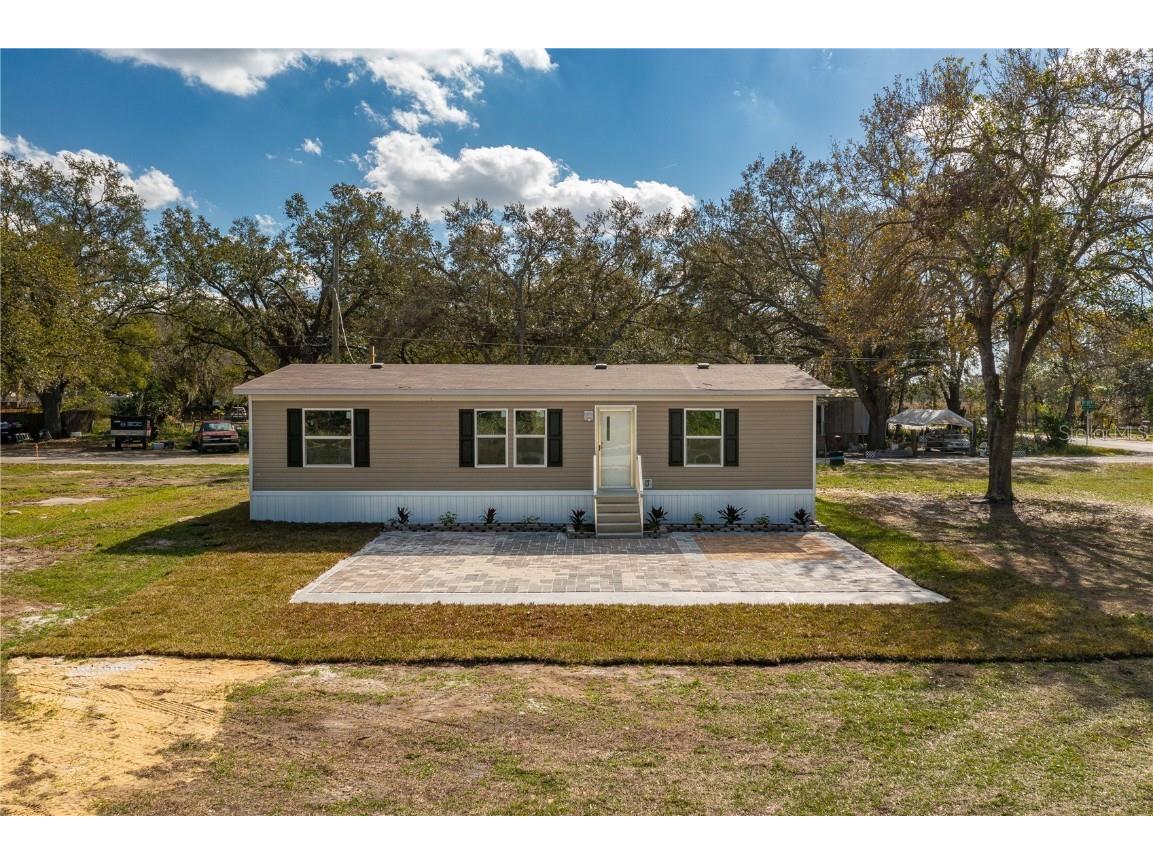 106 Bomber Road Winter Haven FL 33880 P4924301 image1