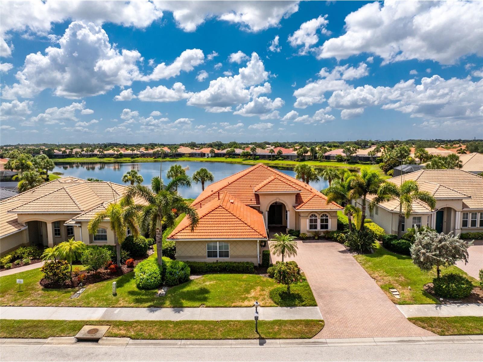 106 Caneletto Way North Venice FL 34275 N6144743 image2