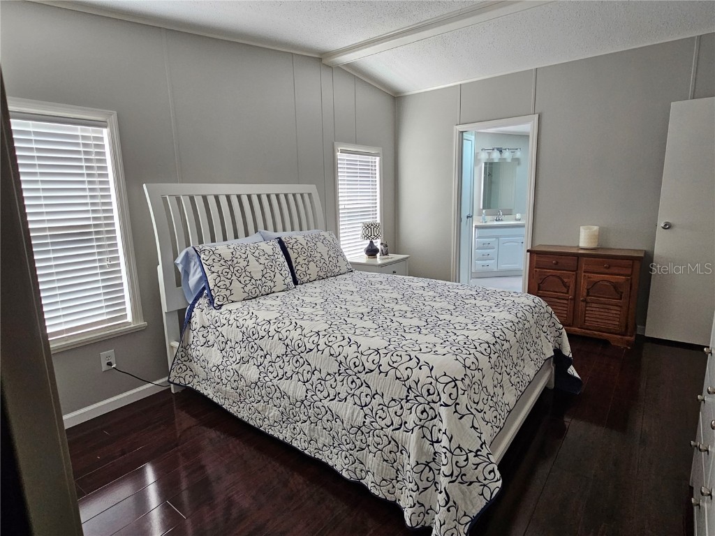 106 Dolphin Drive E Oldsmar FL 34677 TB8438561 image16