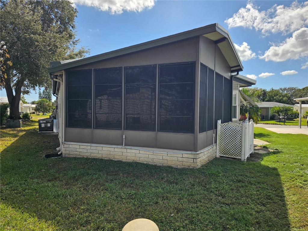 106 Dolphin Drive E Oldsmar FL 34677 TB8438561 image6