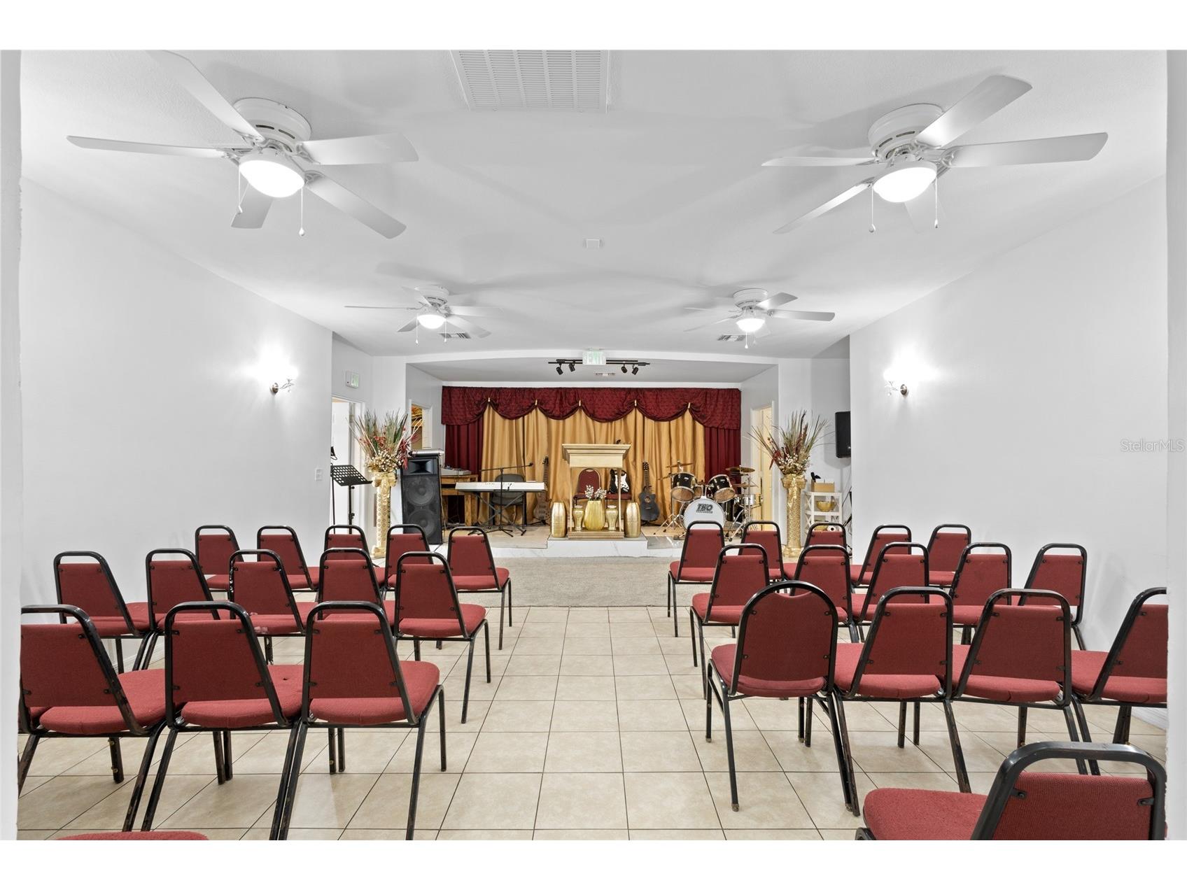 106 E Beresford Avenue Deland FL 32724 V4933464 image16