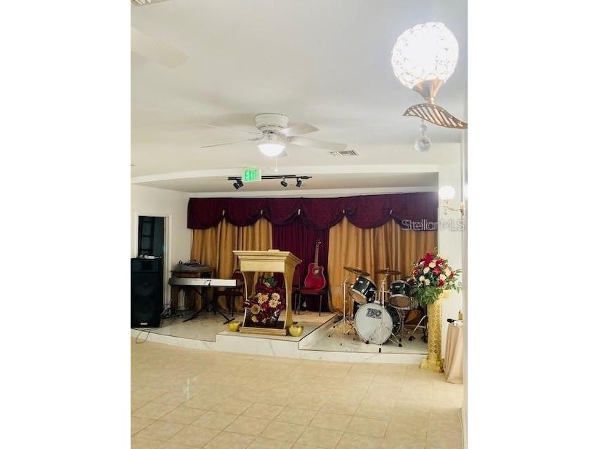 106 E Beresford Avenue Deland FL 32724 V4933464 image17