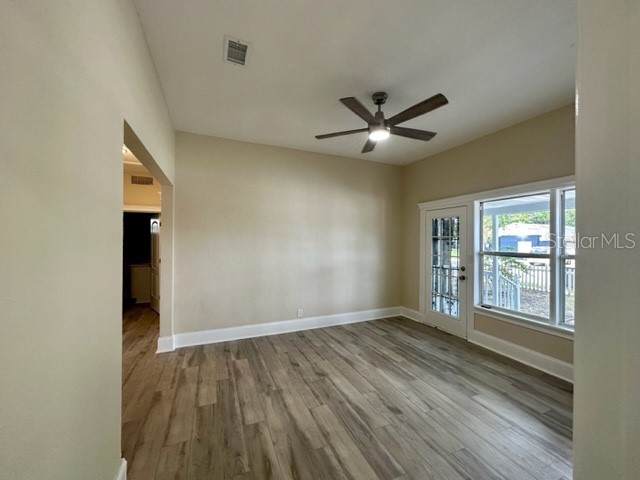 106 E Hanna Avenue Tampa FL 33604 C7515145 image4