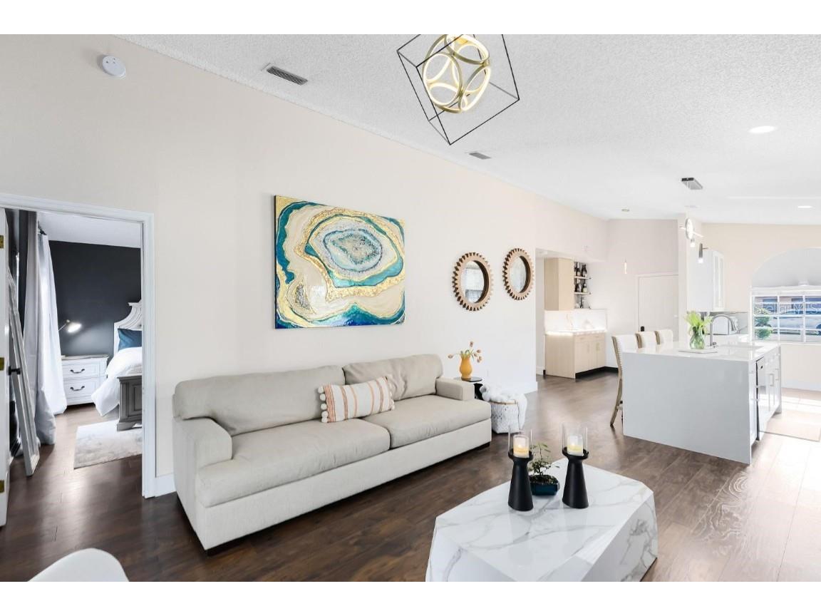 106 Edgewater Drive Saint Cloud FL 34769 S5130190 image6