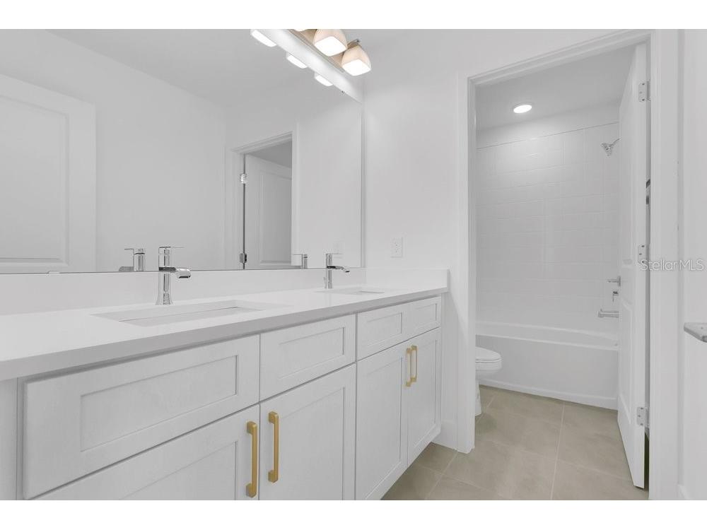 292 Elena Lavin Circle Orlando FL 32807 O6334288 image12