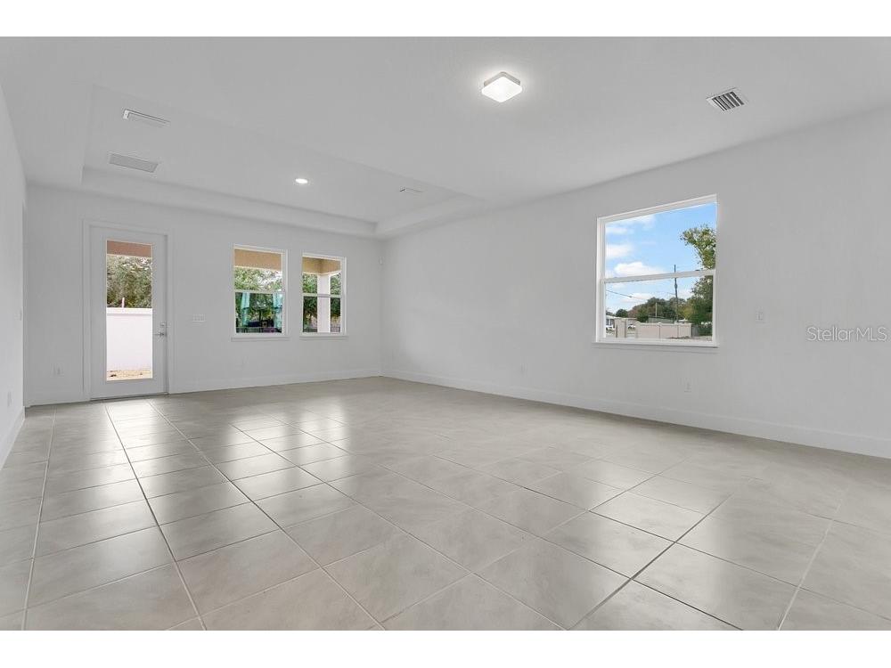 292 Elena Lavin Circle Orlando FL 32807 O6334288 image5
