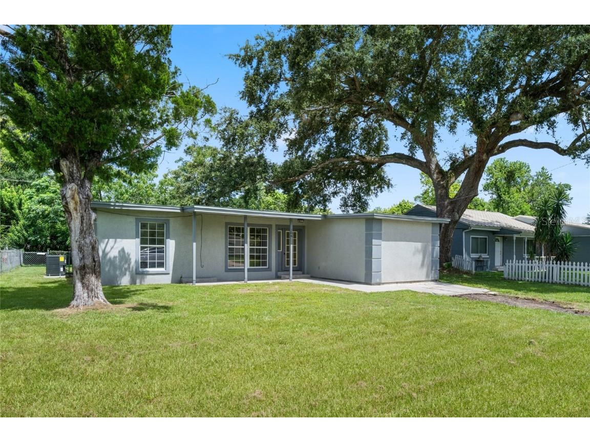 106 Garrison Drive Sanford FL 32771 O6151036 image1