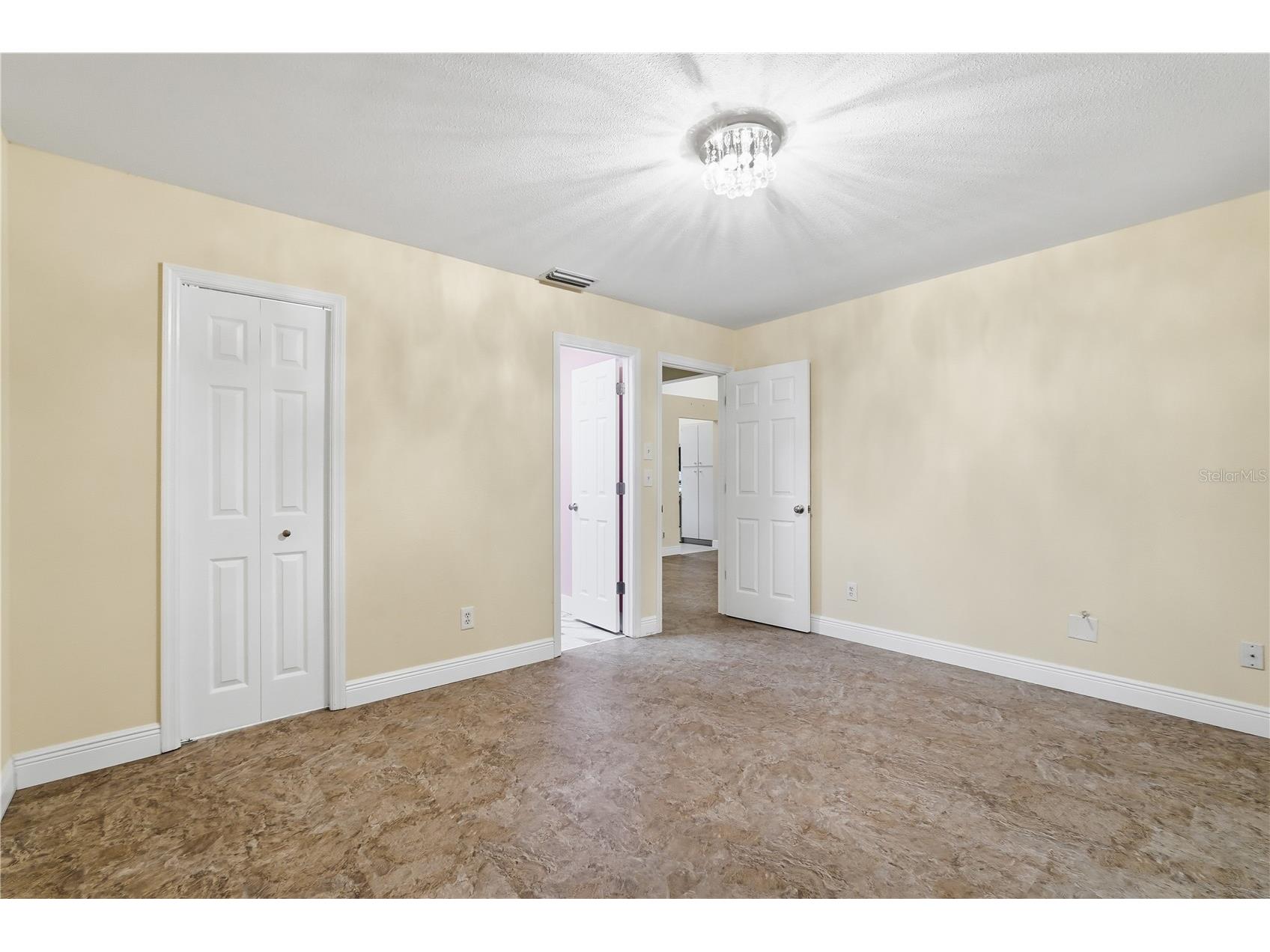 106 Hunter Court Palm Harbor FL 34684 TB8440649 image8